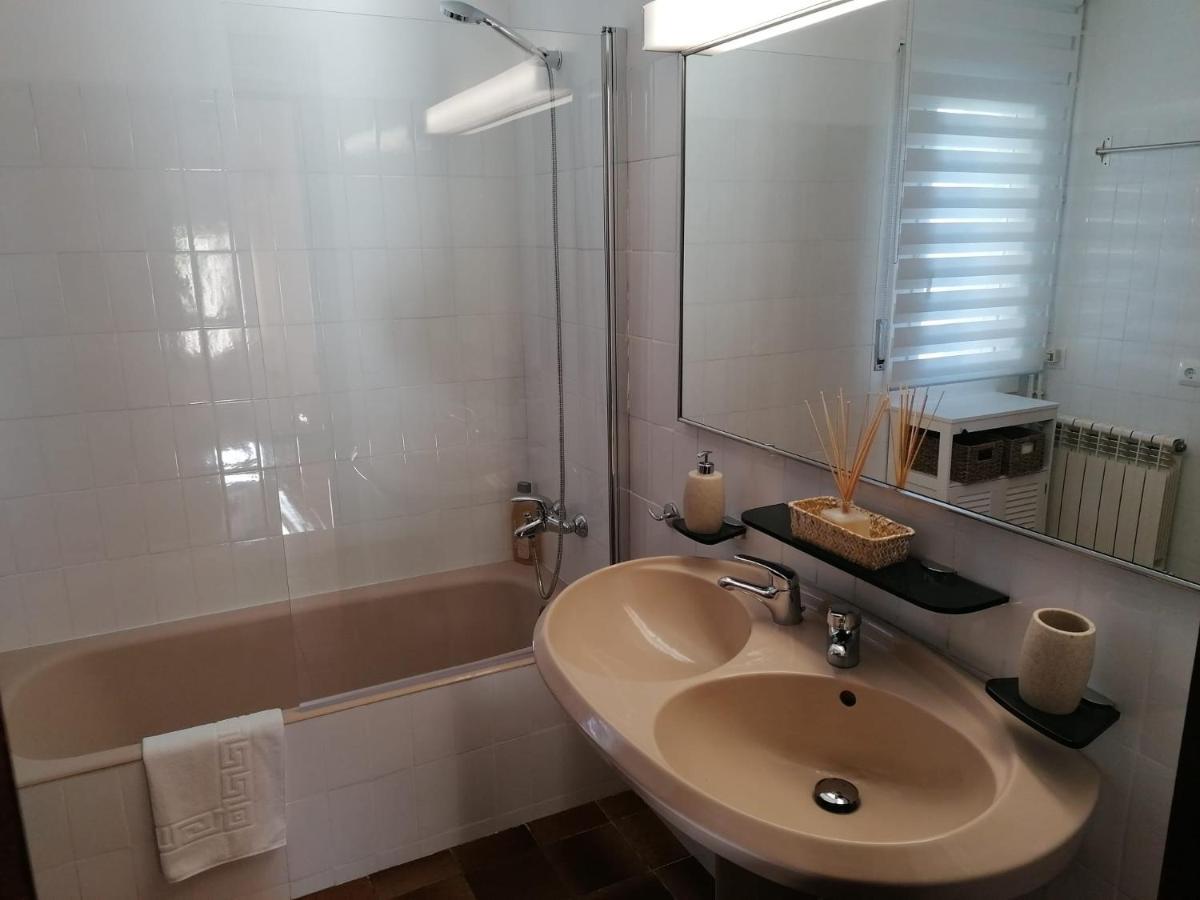 La Casa Xica Villa Perafita Kültér fotó